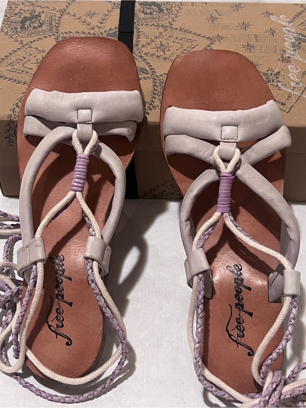 NEW Free People Linden Leather Wrap Sandal in Bone Size 41 - Picture 5 of 10